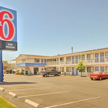 Motel 6-Fresno, Ca - Blackstone North Dış mekan fotoğraf